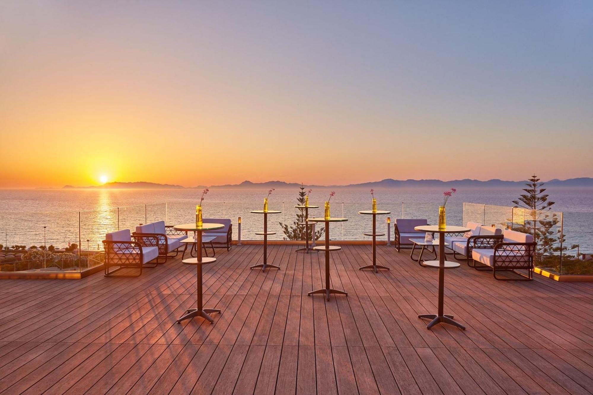 Sheraton Rhodes Resort Ixia  Exterior foto